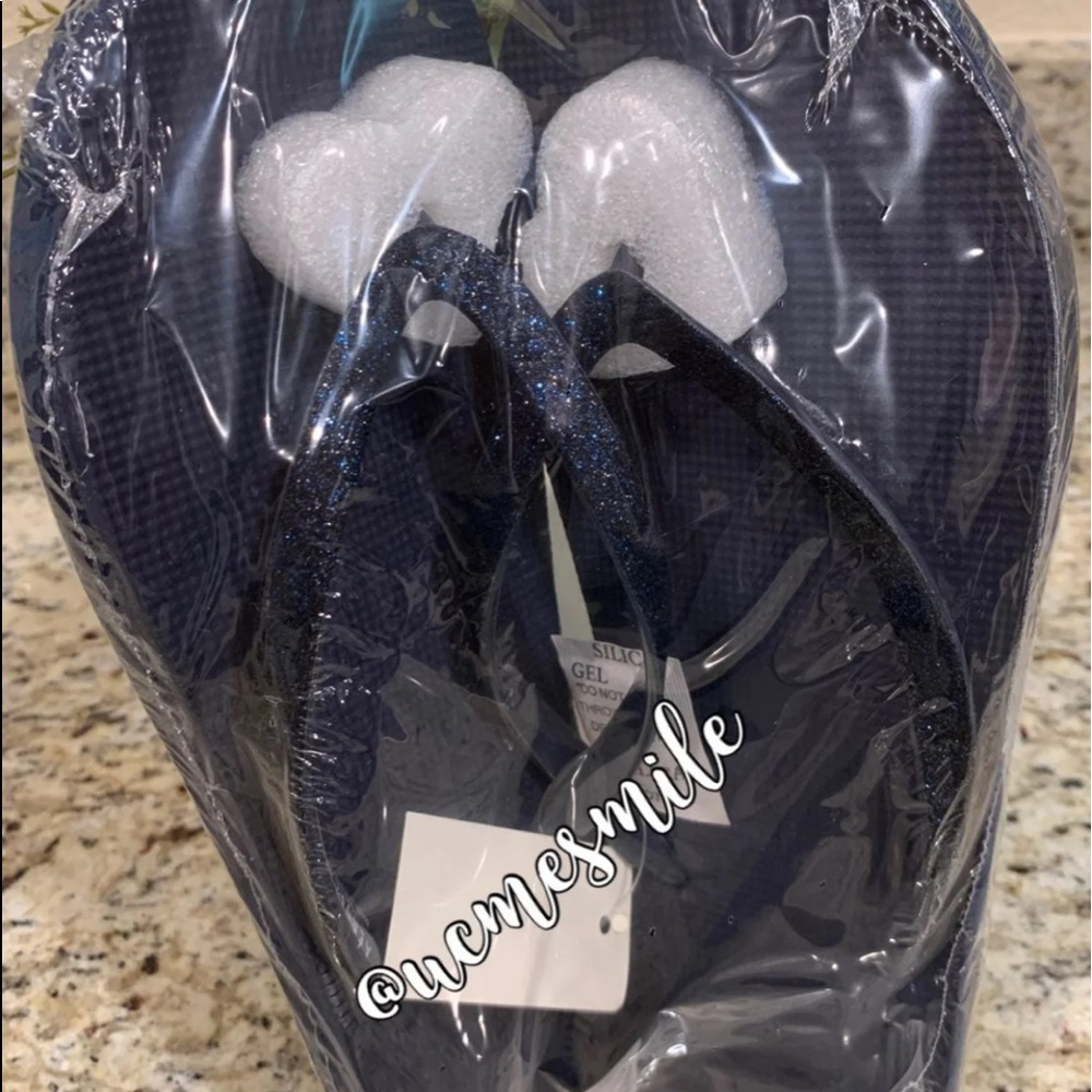 Glitter Strap Flip Flops